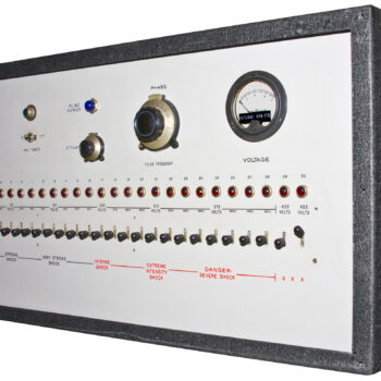 Milgramov aparat sa skalom elektrošokova