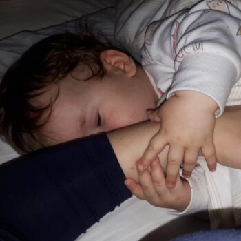 Spavanje s djetetom – za ili protiv?