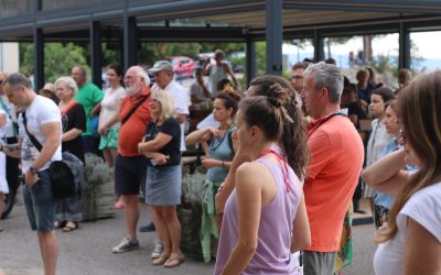 Majstori kista predivnim slikama ukrasili uvalu Žurkovo