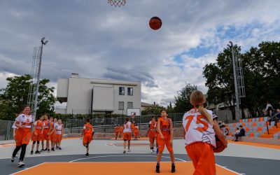 Velika proslava u Kostreni: Otvoreno školsko košarkaško igralište i obilježen Eko dan