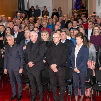 Bivšem župniku Ivanu Stošiću nagrada za životno djelo, Ružici Kamenjašević godišnja nagrada