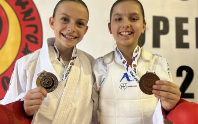 Karate uspjeh u Sloveniji: Osam medalja i ekipno 4. mjesto na Postojna Openu
