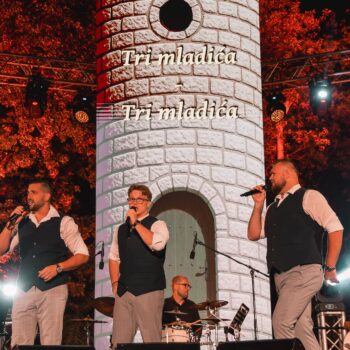 Treće izdanje festivala “Jedna noć u Kostreni” oduševilo publiku