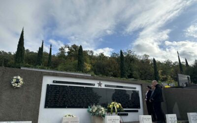 Polaganje vijenaca uoči blagdana Svih svetih Polaganje vijenaca uoči blagdana Svih svetih