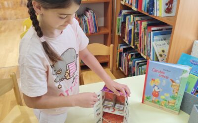 „Naša mala knjižnica“ u Kostreni – čarolija priča koja spaja vrtić, školu i knjižnicu
