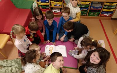 „Naša mala knjižnica“ u Kostreni – čarolija priča koja spaja vrtić, školu i knjižnicu