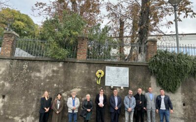 Polaganje vijenaca uoči blagdana Svih svetih Polaganje vijenaca uoči blagdana Svih svetih