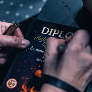 Veseli Halloween party u Kući kostrenskih pomoraca oduševio male i velike posjetitelje Veseli Halloween party u Kući kostrenskih pomoraca oduševio male i velike posjetitelje