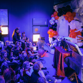 Veseli Halloween party u Kući kostrenskih pomoraca oduševio male i velike posjetitelje Veseli Halloween party u Kući kostrenskih pomoraca oduševio male i velike posjetitelje