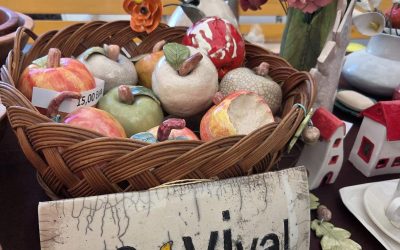 Izložba „Jesen“ Udruge NOVI VAL Kostrena predstavljena na tri lokacije