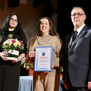 Svečana sjednica Općinskog vijeća Općine Kostrena: Vojislavu Arnautovu nagrada za životno djelo