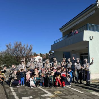 Marćom po Kostrene i spaljivanjem mesopusta Mićela Ležećeg policijota završila vladavina Špažićara