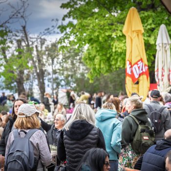 Manifestacijom “Ususret Uskrsu” Kostrena zakoračila u Veliki tjedan